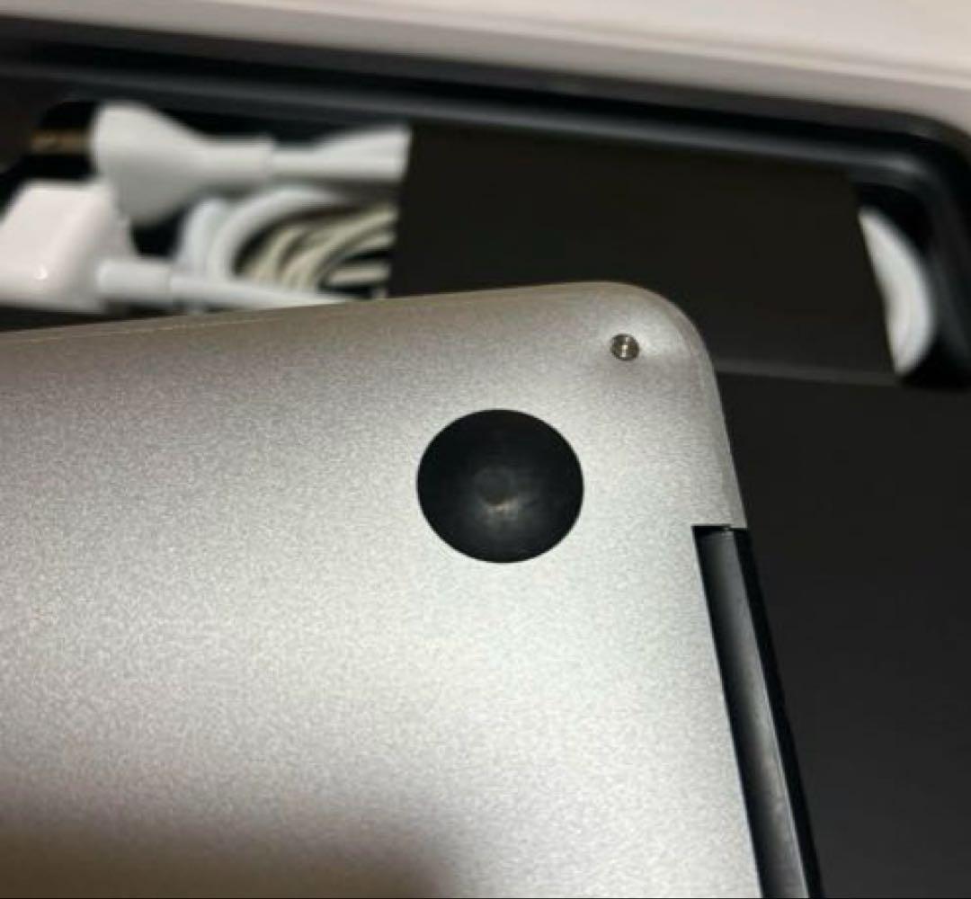 MacBook Air シルバー 11inch