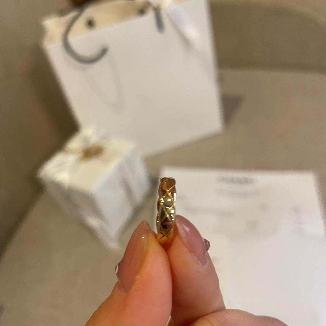 CHANEL イヤーカフココクラッシュ イエローゴールド