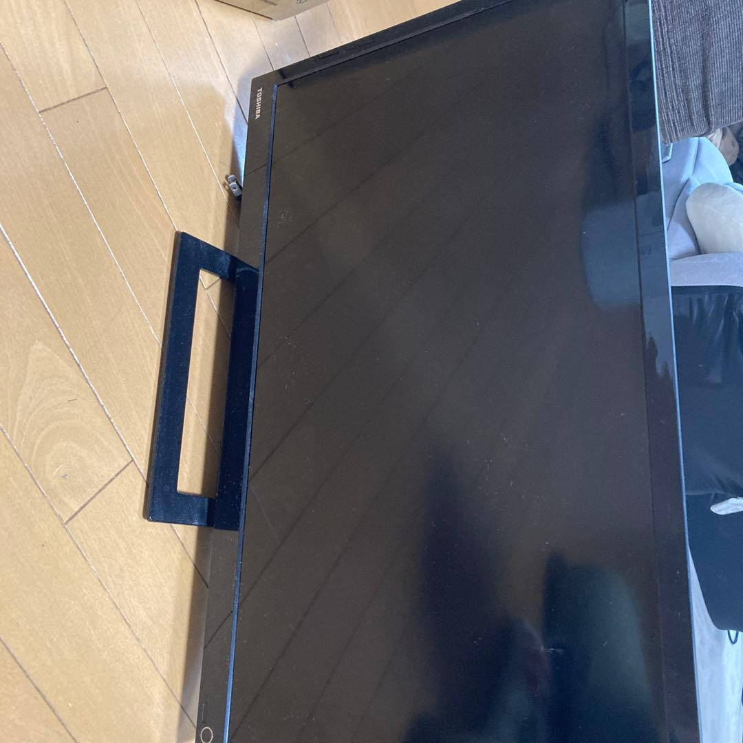 東芝　TOSHIBA24V型デジタル ハイビジョンLED液晶テレビREGZA
