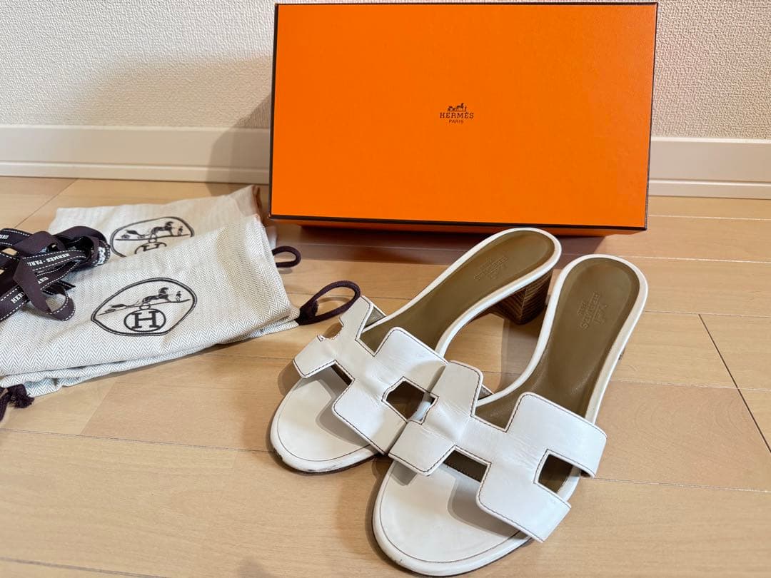 【HERMES】 サンダル オアジス白25cm(38) 箱・付属あり