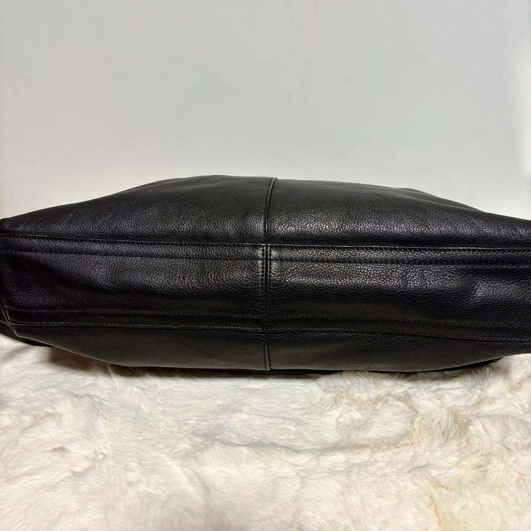 【美品】コーチ　トンプソンメッセンジャーバック70313 ブラック2way