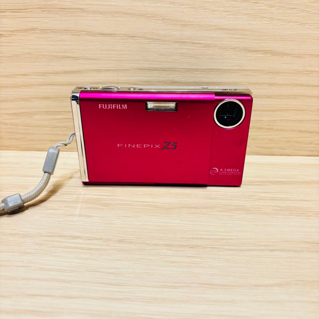 【ジャンク品】FUJIFILM FinePix Z5
