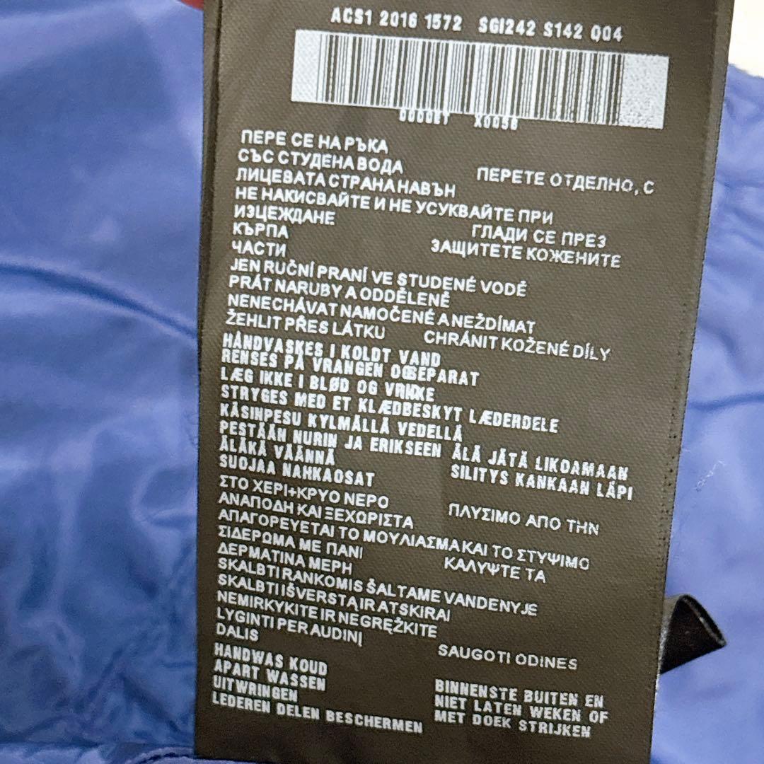 ほば未使用✨　PRADA ナイロン　ジャケット トライアングルプレート ブルゾン