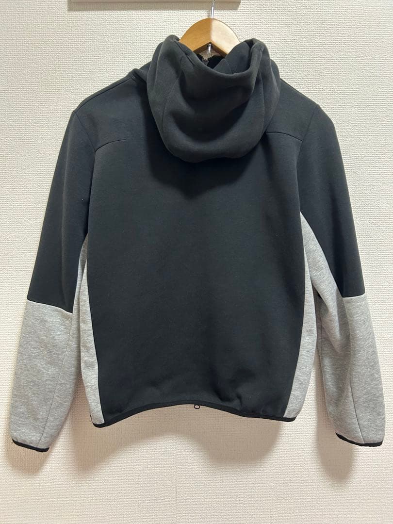 廃盤希少カラー　Nike テックフリース　M 海外限定カラー　旧テック