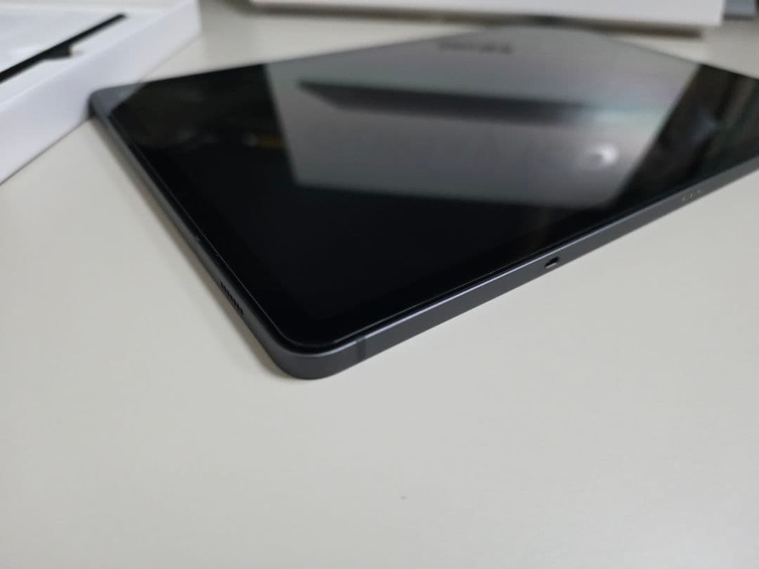 Samsung Galaxy Tab S9 本体とSペン付き