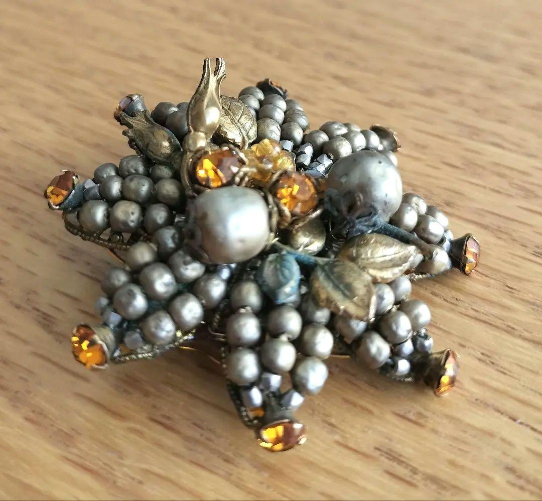 De Marioゴールドパール アンバー色ラインストーン 薔薇の蕾ブローチ 希少