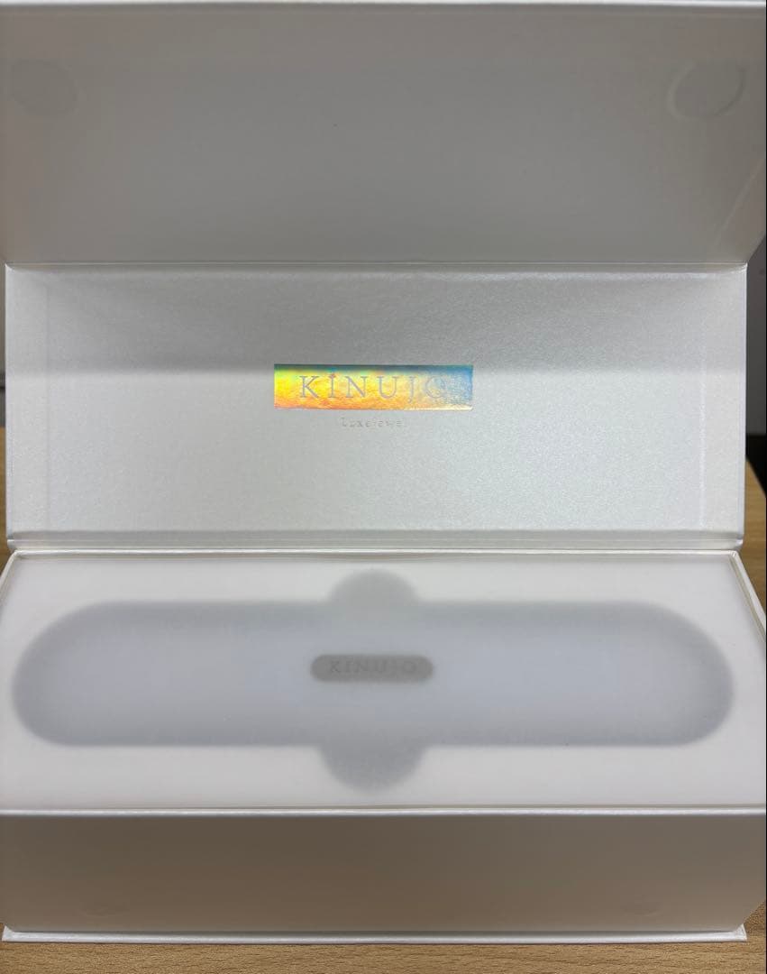 KINUJIO コードレスヘアアイロン