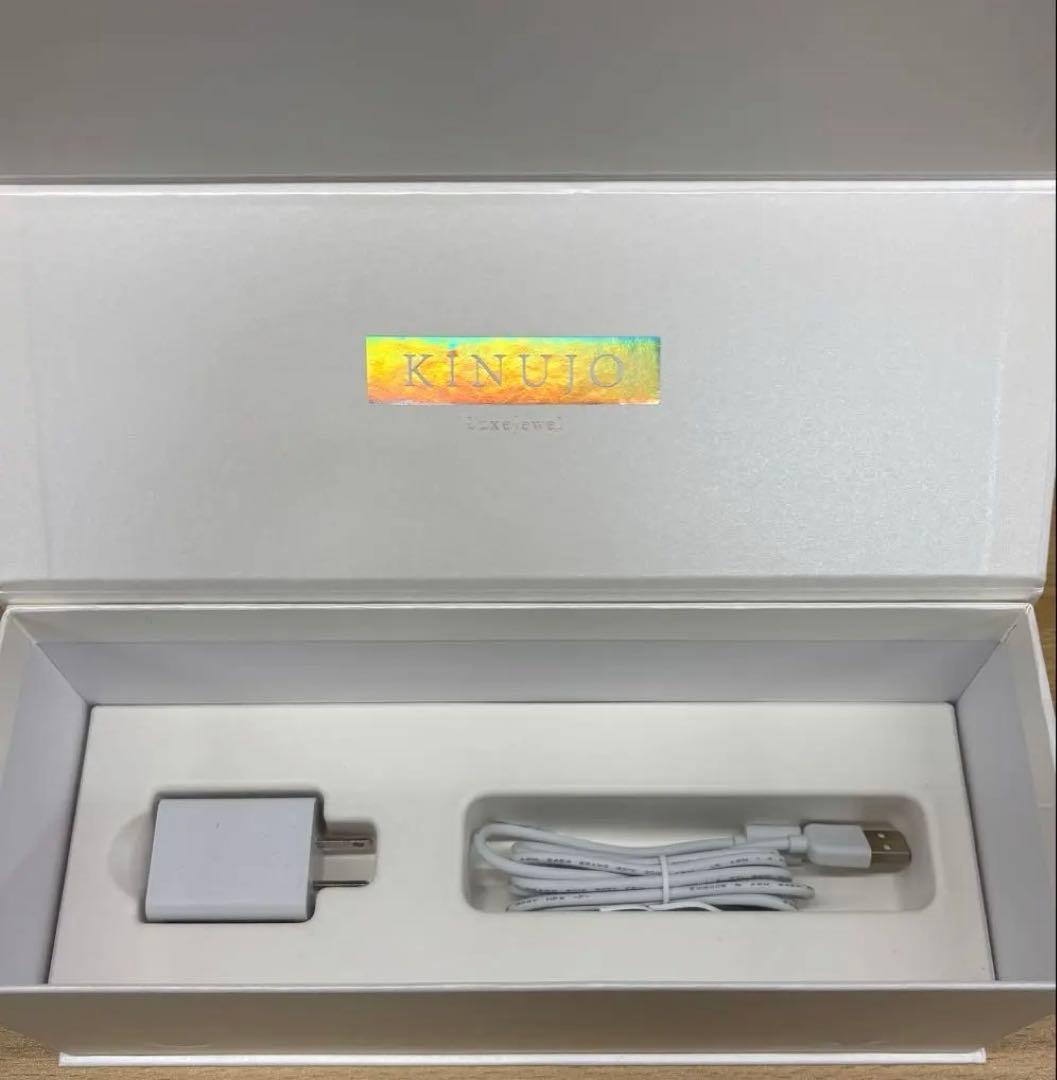 KINUJIO コードレスヘアアイロン