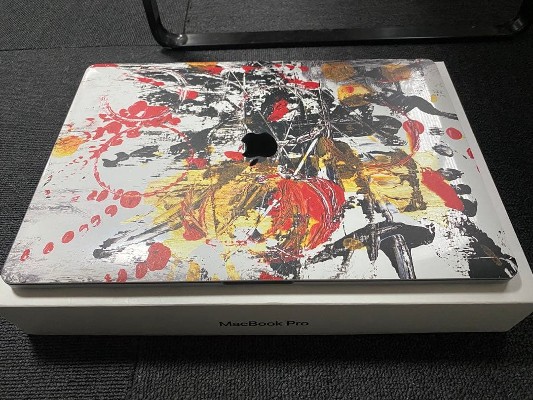 Macbook Pro 15インチ+ スキン　2016