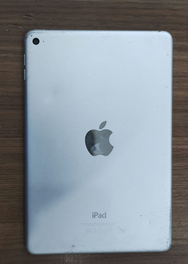Apple iPad mini 4 シルバー 本体 128GB