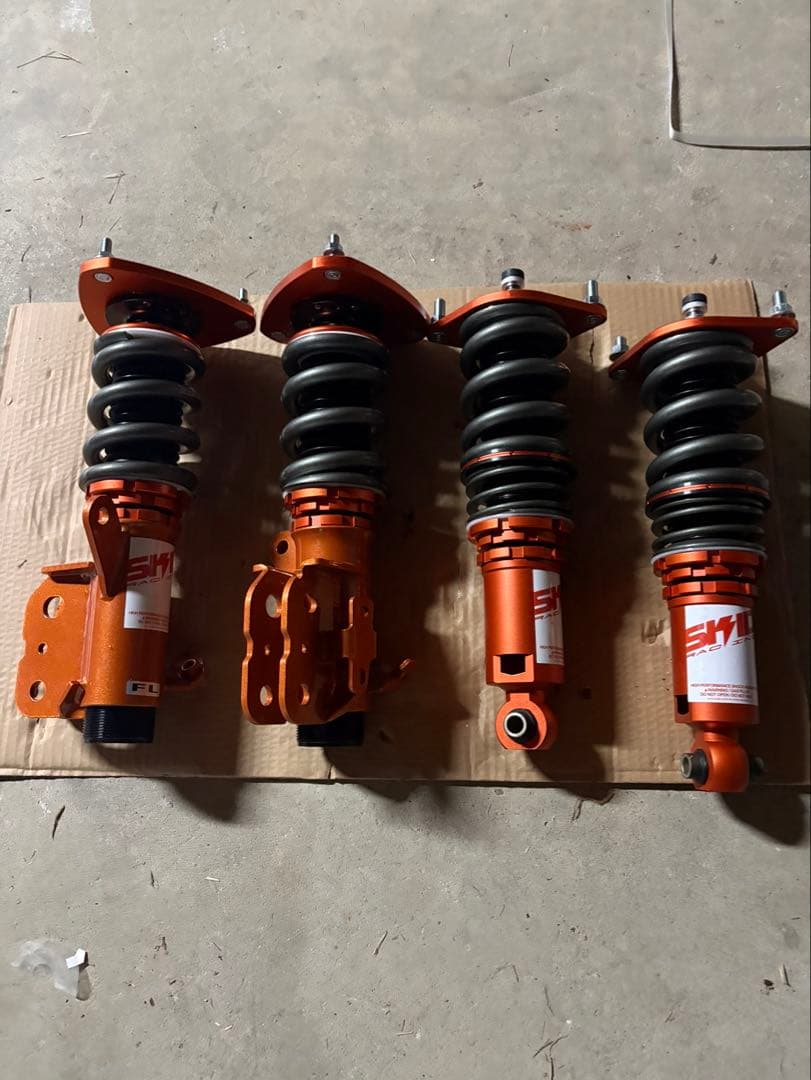 スキッド車高調　86 BRZ