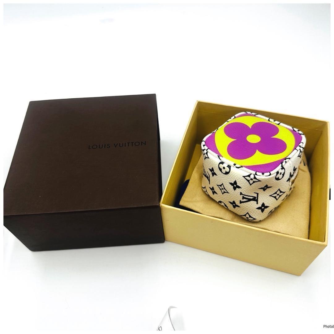 LOUIS VUITTON ルイヴィトン　ミニポーチ　キューブ　✳︎①