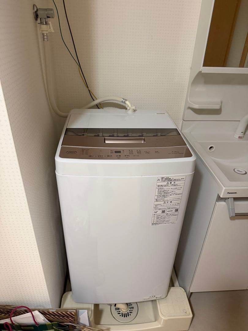 可愛いシャンパンゴールド！ 使用期間1年　20歳女性一人暮らしです