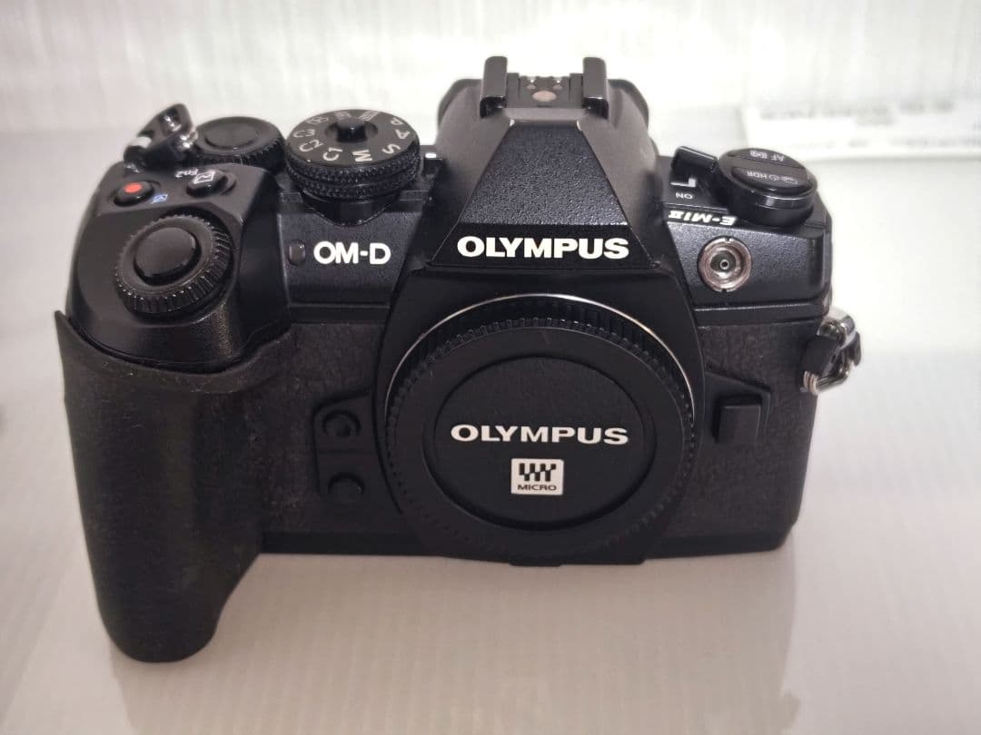 OLYMPUS OM-D E-M1 MarkⅡ ボディ 純正バッテリー他付属品