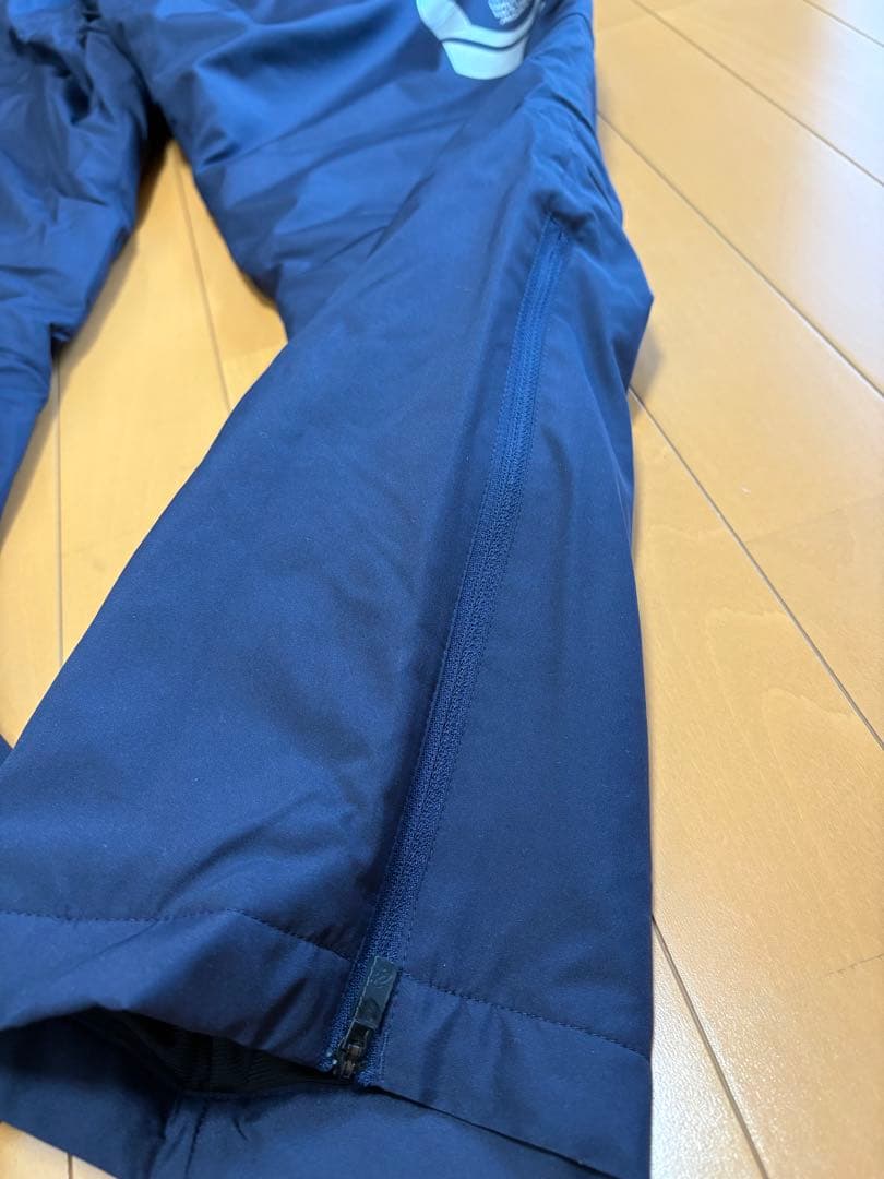 新品　ASICS中綿ウインドブレーカー上下セット　ネイビーL