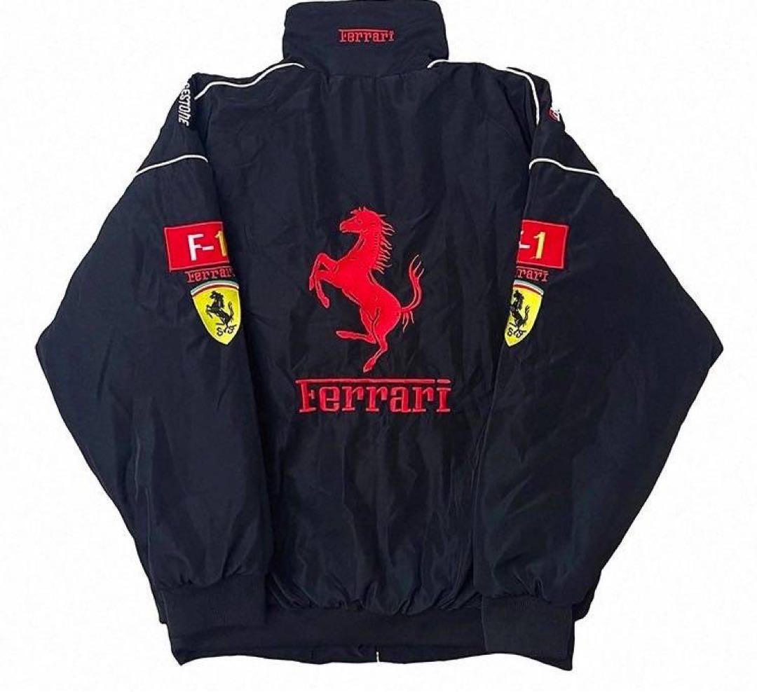 FERRARI 刺繍ロゴ入りデザインジャンパー　 新品未使用品　Mサイズ
