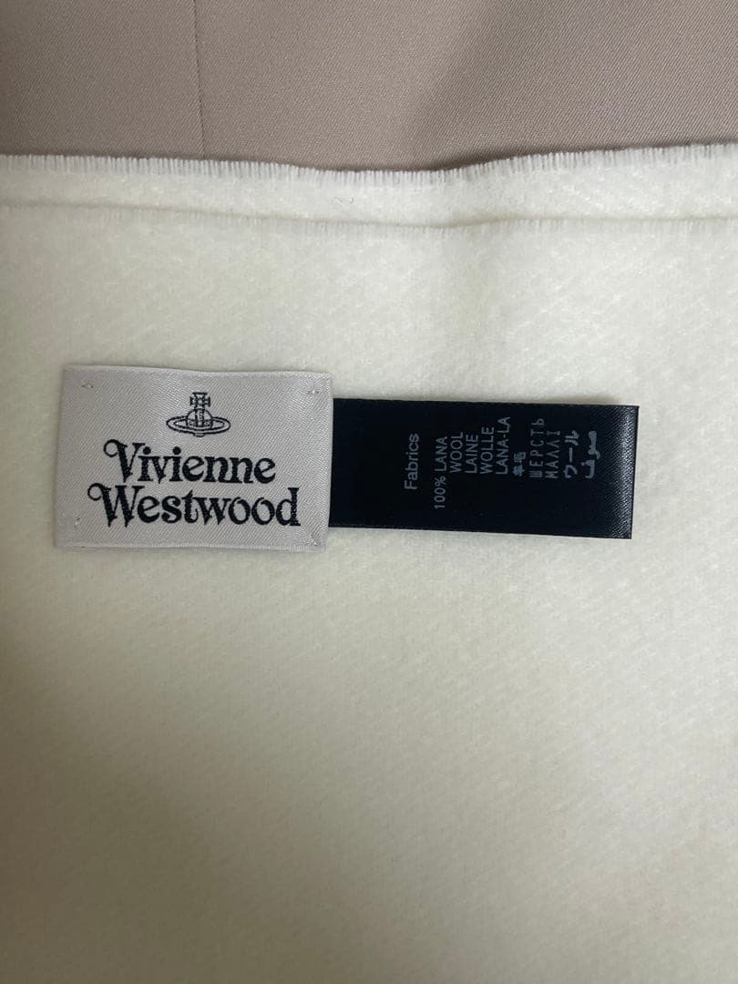 Vivienne Westwood マフラー 白 ギフト包装付き