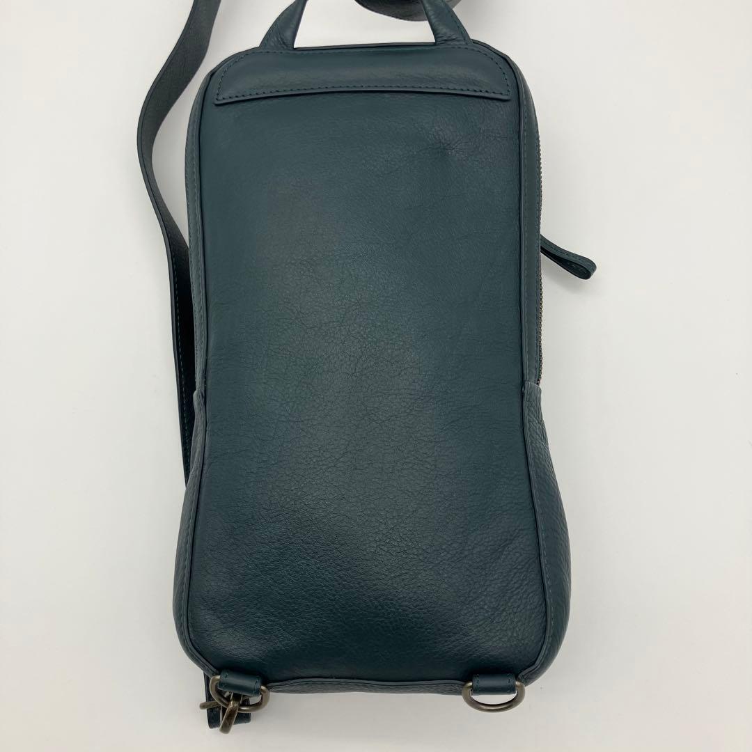 ⭐️極美品⭐️ マザーハウス カゼマトウ ボディバッグ シボ革 グリーニッシュブルー