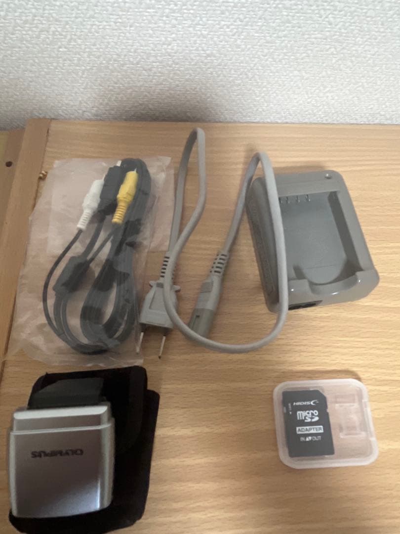 オリンパスOLYMPUS E-PL6 &レンズ(M.ZUIKO 14-42mm)