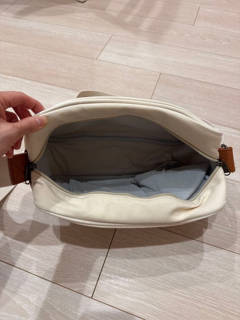 【美品】FDR-AX700 SONY デジタル4K ビデオカメラ