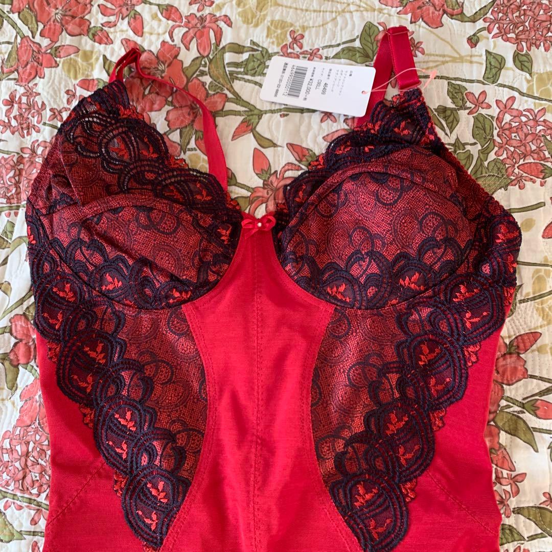 ダイアナ　レース装飾 赤 ボディスーツ