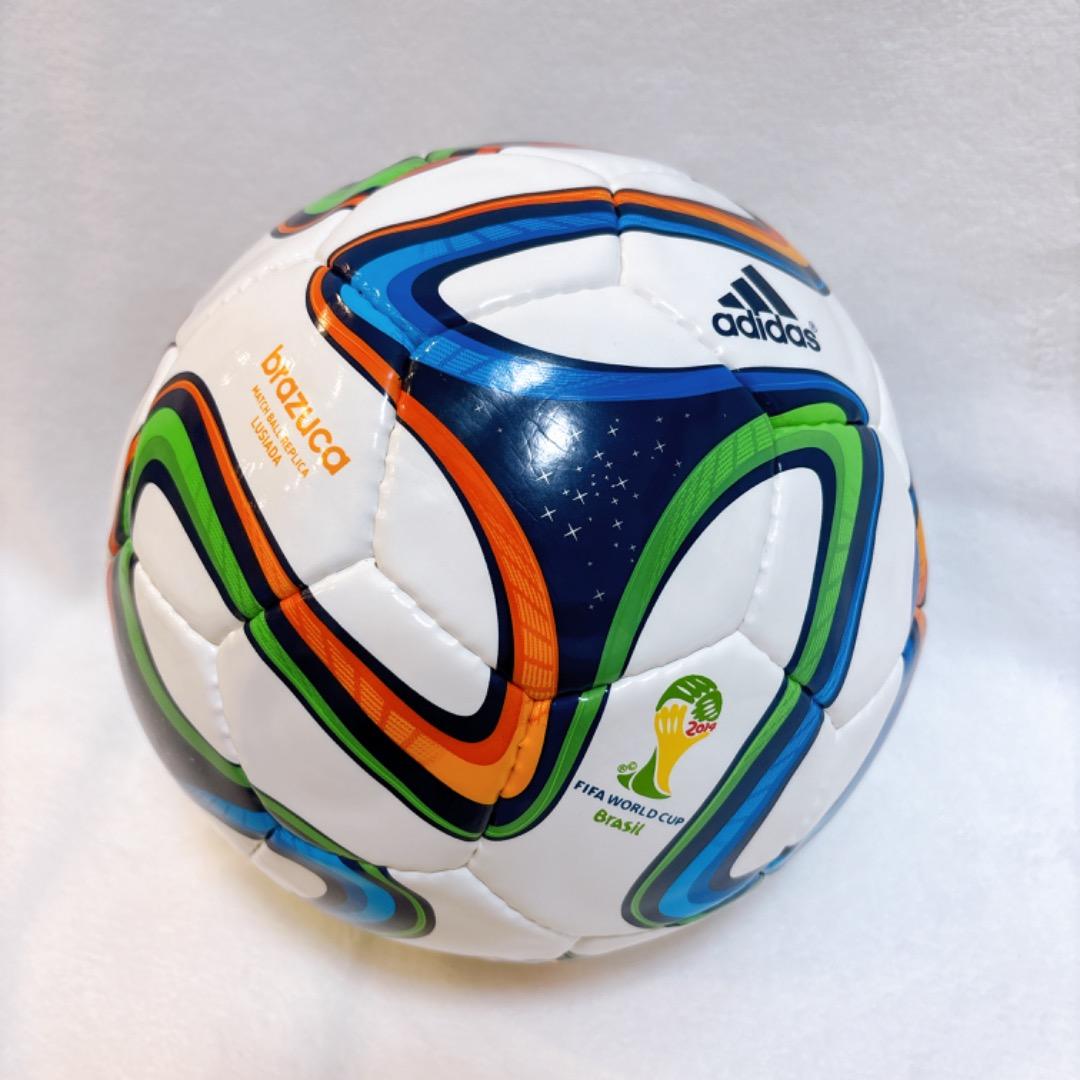 【新品未使用✨】 5号球　ブラジルワールドカップ公式試合球 ブラズーカ