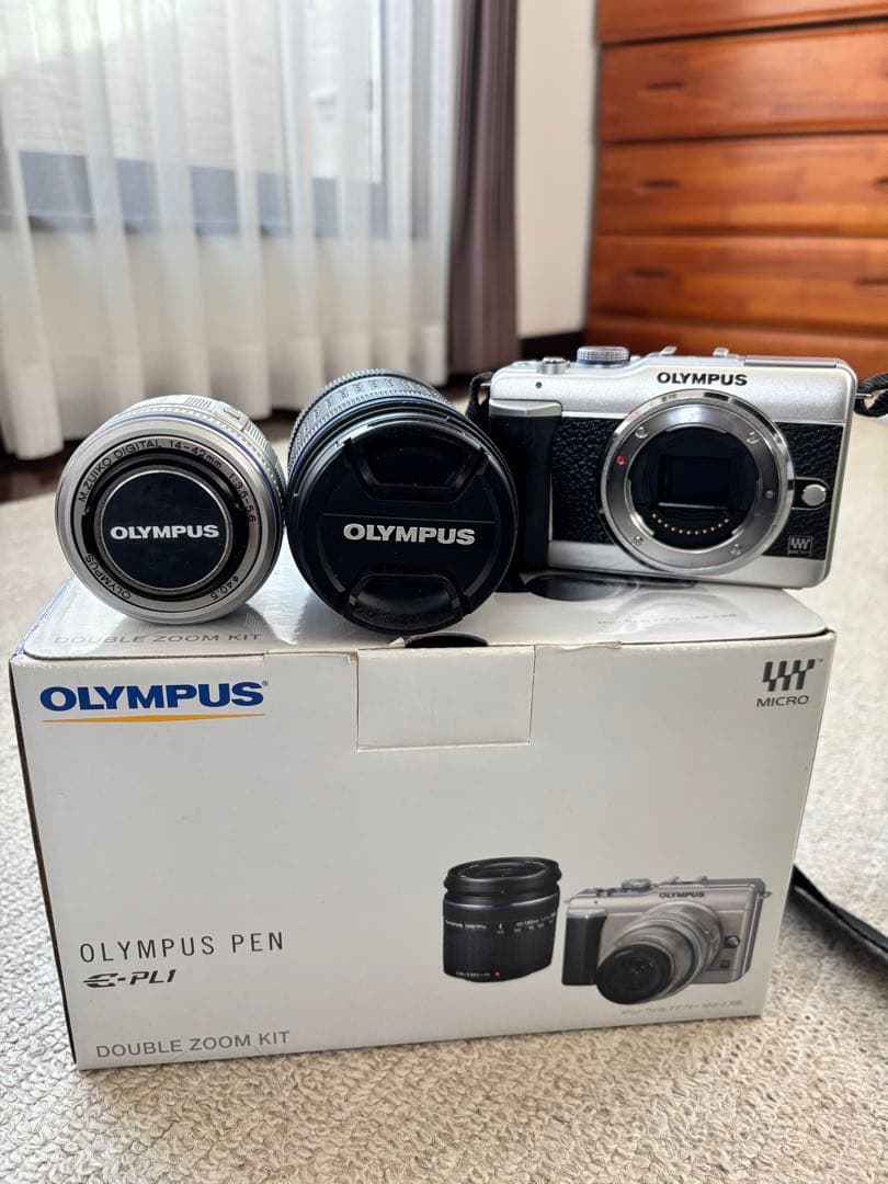 デジタルカメラ OLYMPUS PEN E-PL1 DOUBLE ZOOM KIT