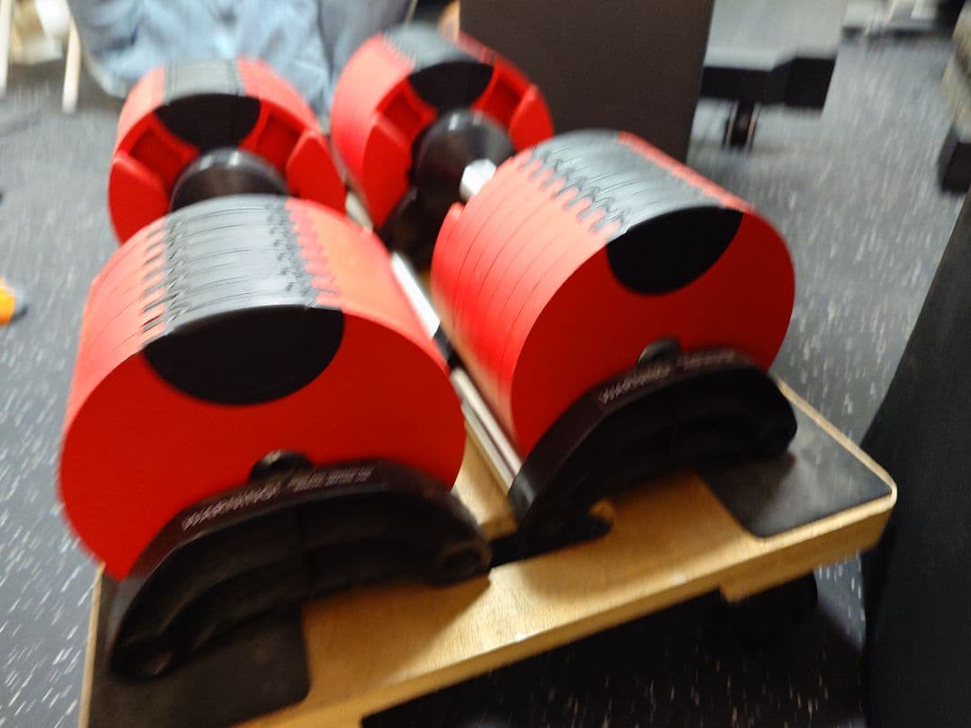 FLEXBELL 可変式ダンベル 赤黒 32kg 2kg刻み ②