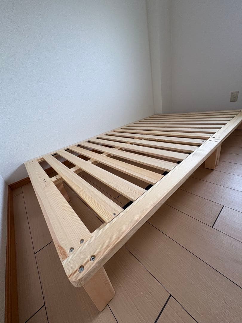 美品！　ナチュラルウッド セミダブルベッドフレーム