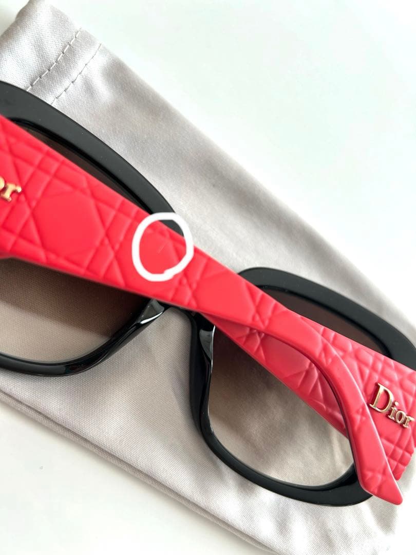 Dior サングラス ブラック レッド