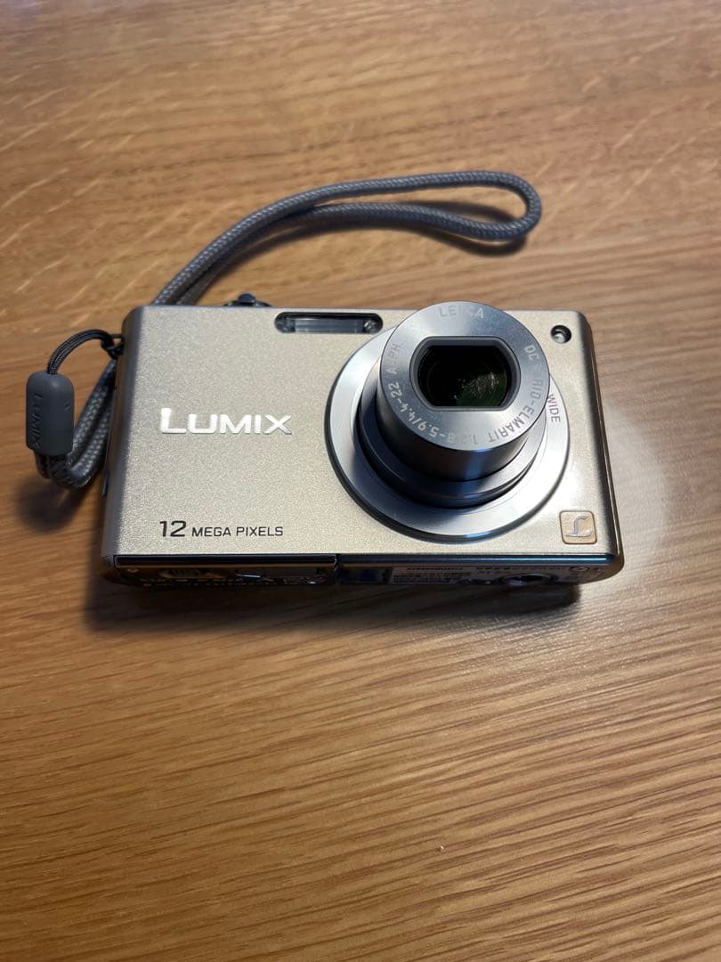 Panasonic LUMIX DMC-FX40 美品 専用ケース付パナソニック