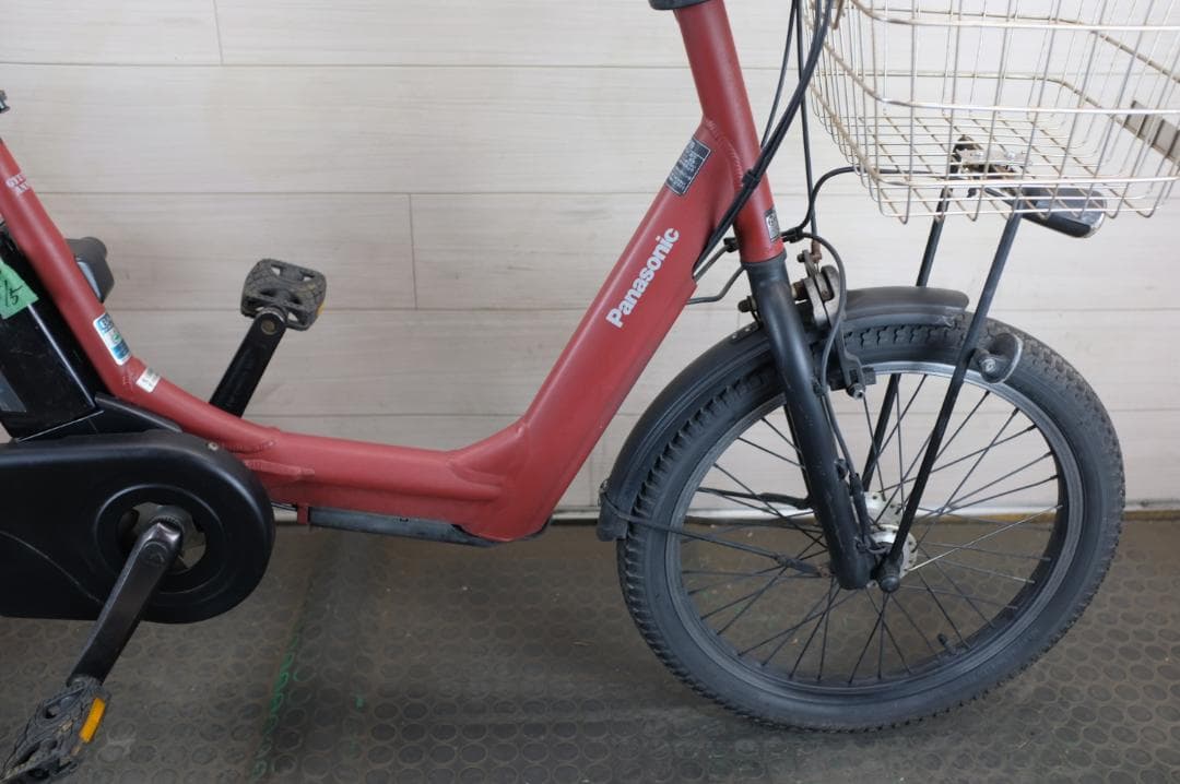 パナソニック ギュット　アニーズ20インチ　3段　6.6Ah（5点灯）充電器あり