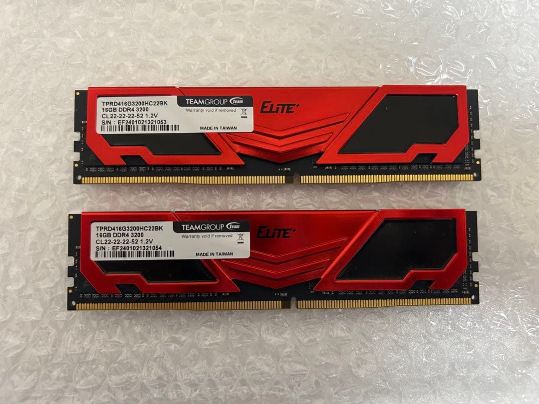メモリー TEAMGROUP ELITE DDR4 16GB 3200MHz