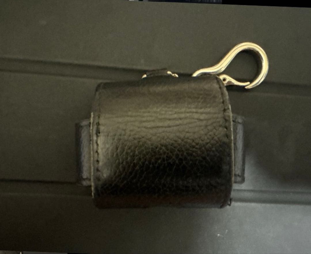 BALENCIAGA ブラック イヤホンケース