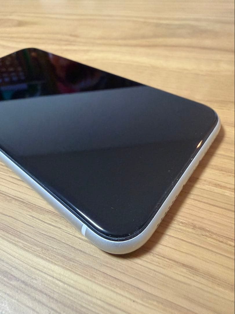 【極美品/スピード発送】iPhone XR Silver 64GB SIMフリー