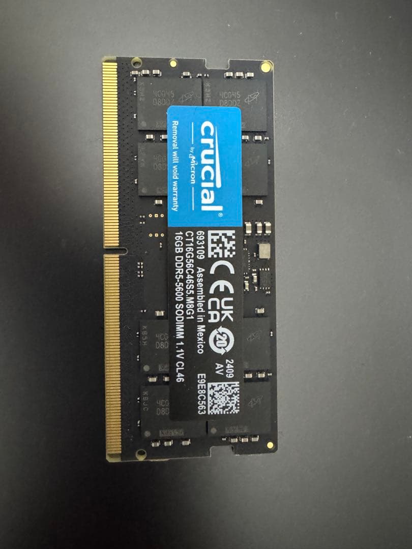 Crucial 16GB DDR5 SO-DIMM メモリー