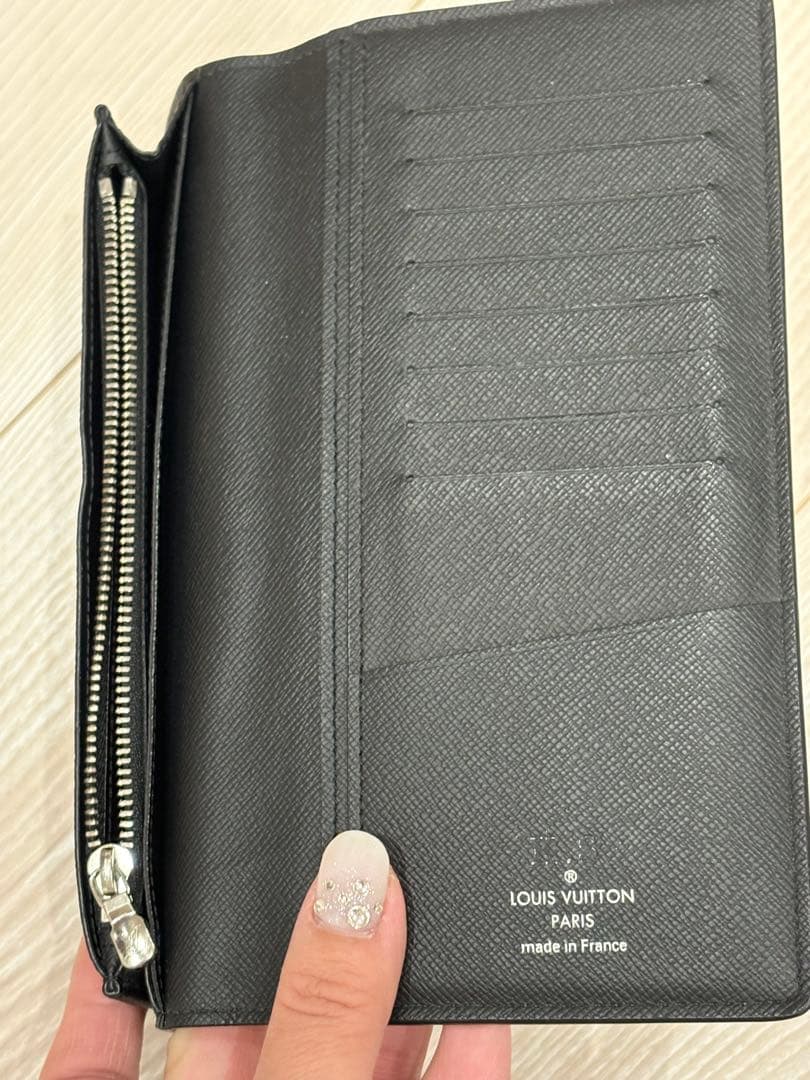 ゆ*ん様 【極美品 近年モデル】ルイヴィトン ブラザ 長財布 タイガ レザー R