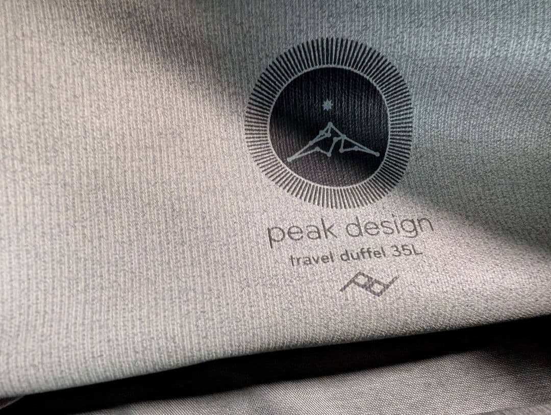 Peak Design ブラックボストンバッグ 35L