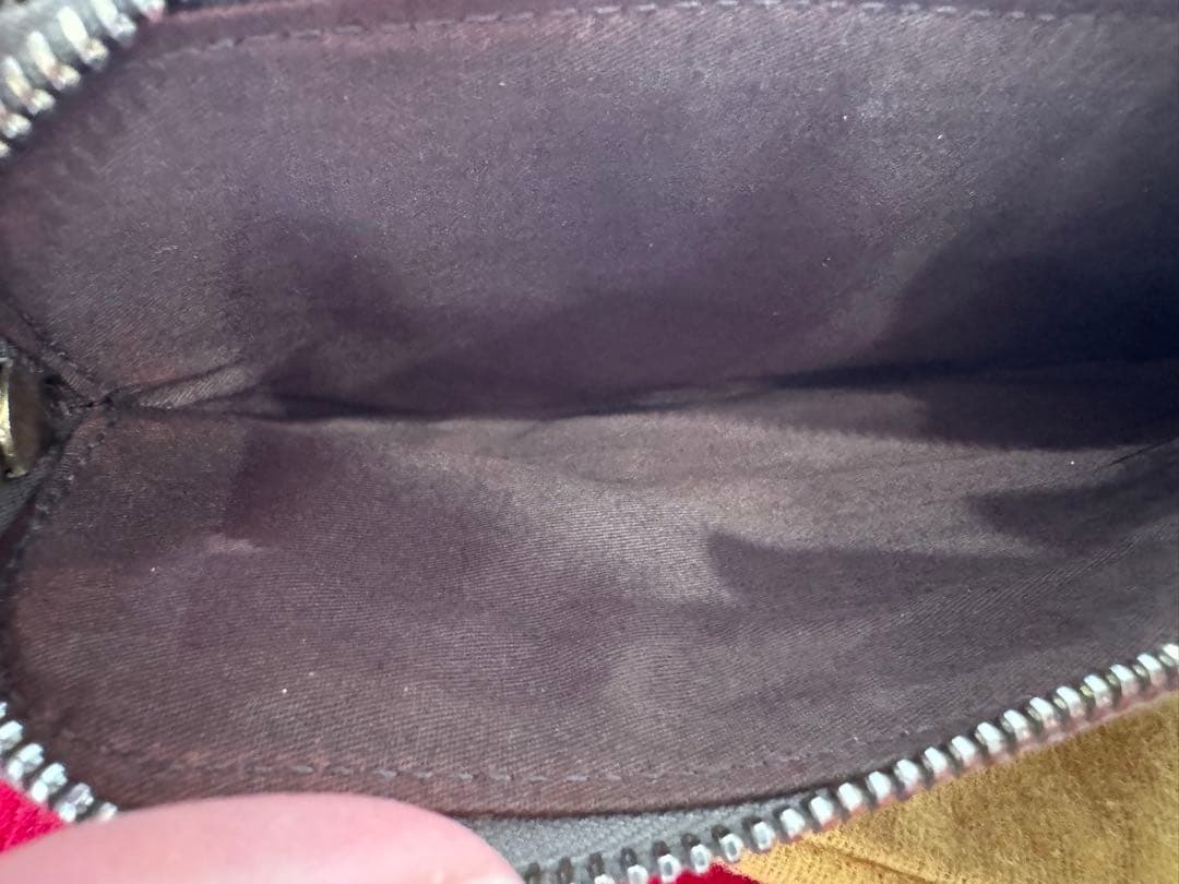 【美品】IL BISONTE グレー 二つ折り財布