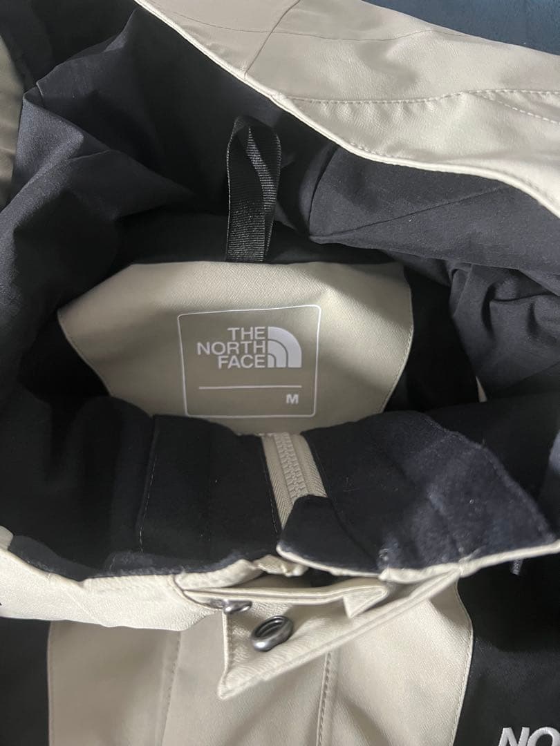 ガンマ21 　The North Face Mountain LightM
