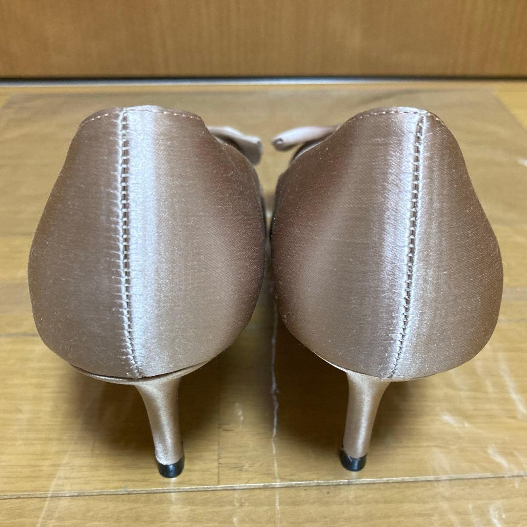 外観未使用級 マノロブラニク リボン フリンジ パンプス ヒール