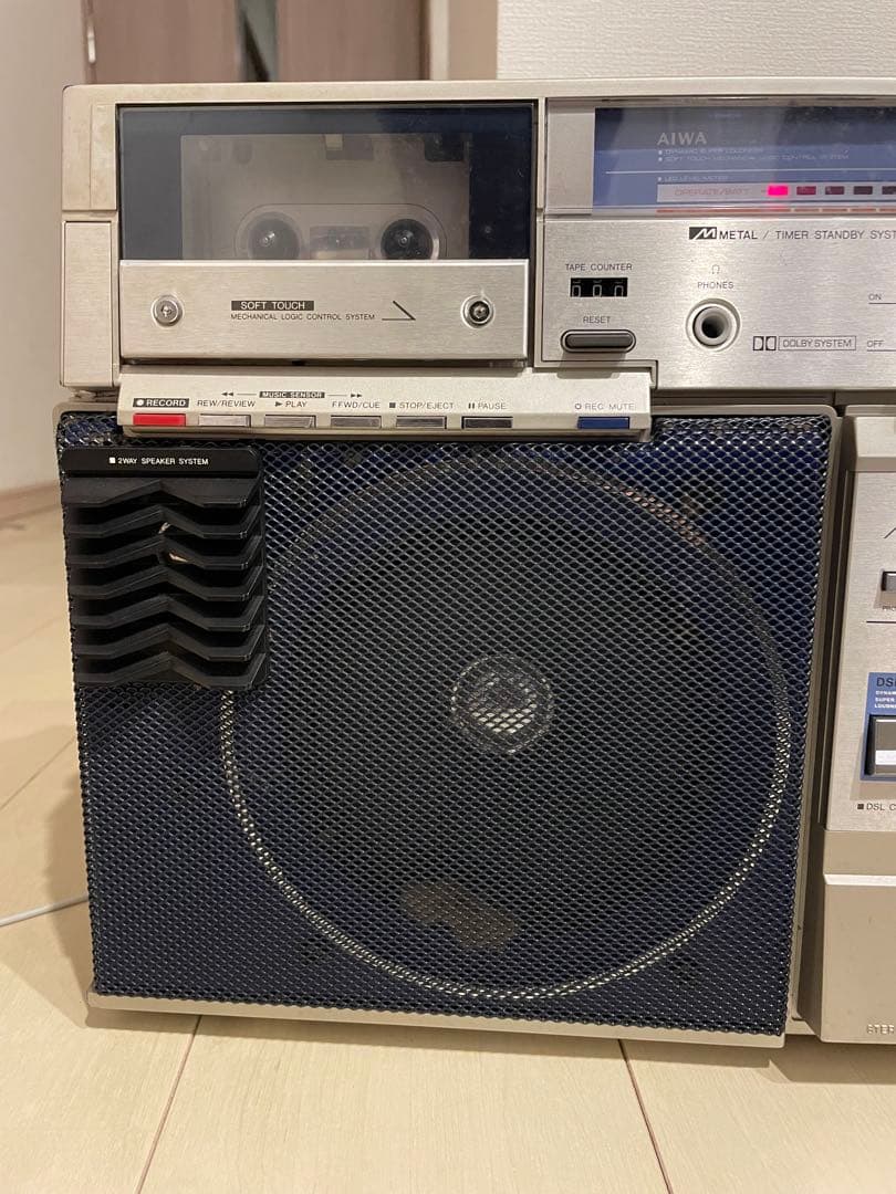 Aiwa J77 ラジカセ カセットプレーヤー