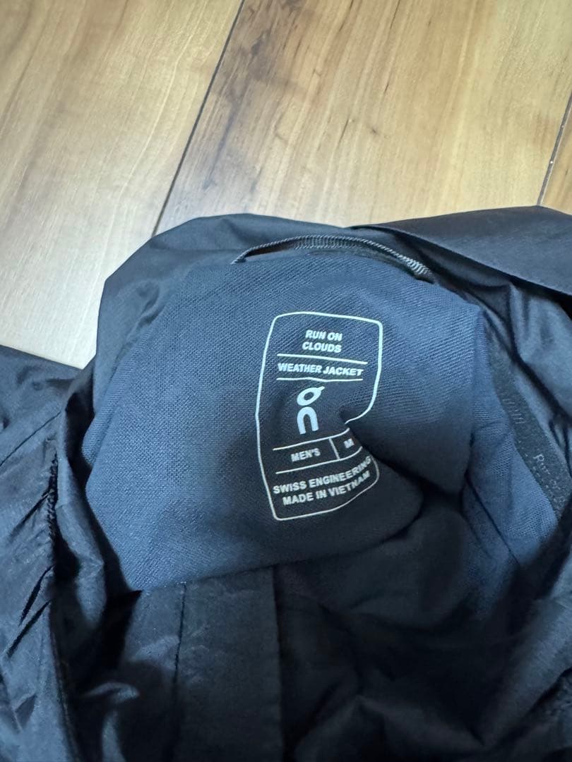ウォーキング・ランニングウェア On Weather Jacket M