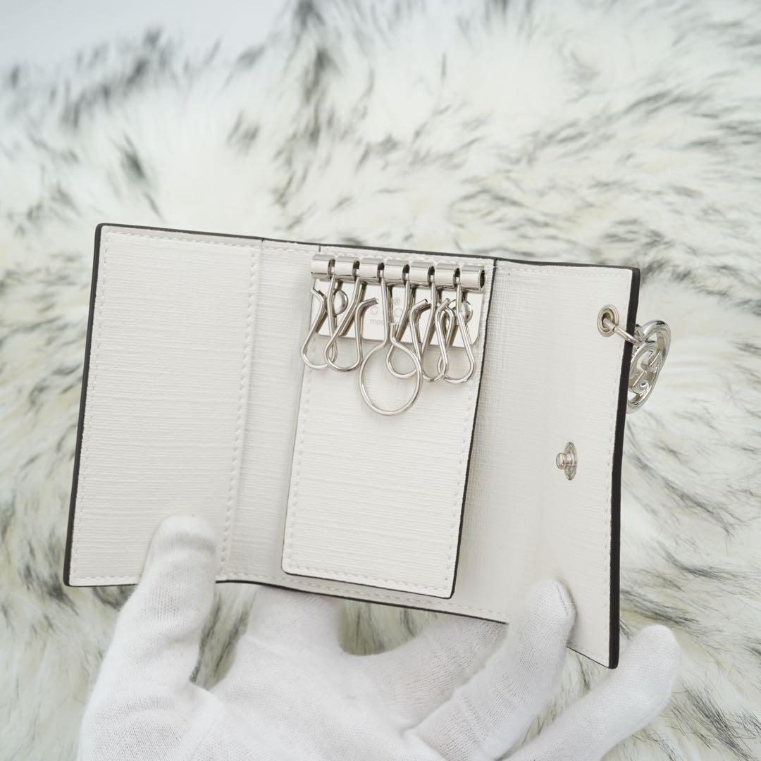 未使用品　箱付き　GUCCI グッチ　キーケース　GGスプリーム　マイクロGG