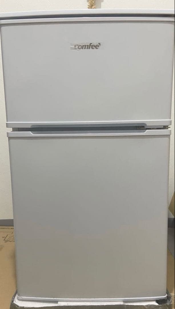 【送料込】2025年製 comfee 90L 冷蔵庫｜使用半年・美品