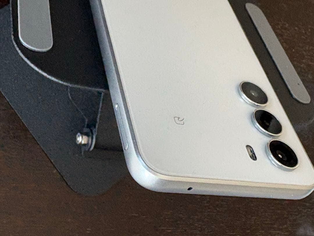 [美品]nubia S 5G Y!mobile ホワイト　⑥