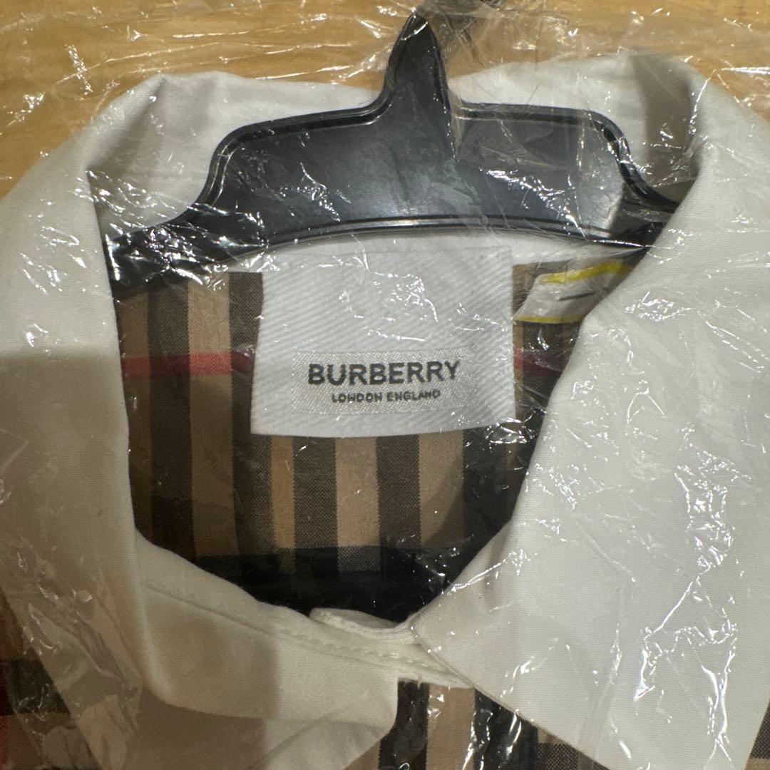 【美品】Burberryワンピース2着