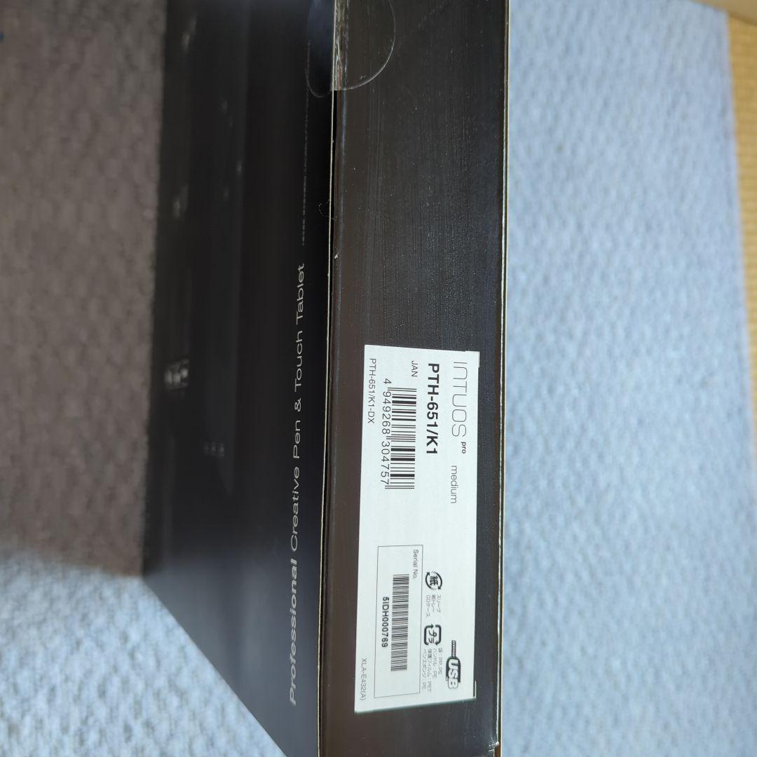 ワコム ペンタブレット intuos Pro Mサイズ 【旧モデル】