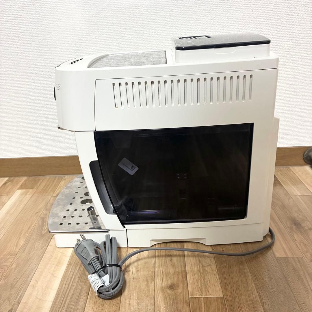 デロンギ マグニフィカS ECAM22112W