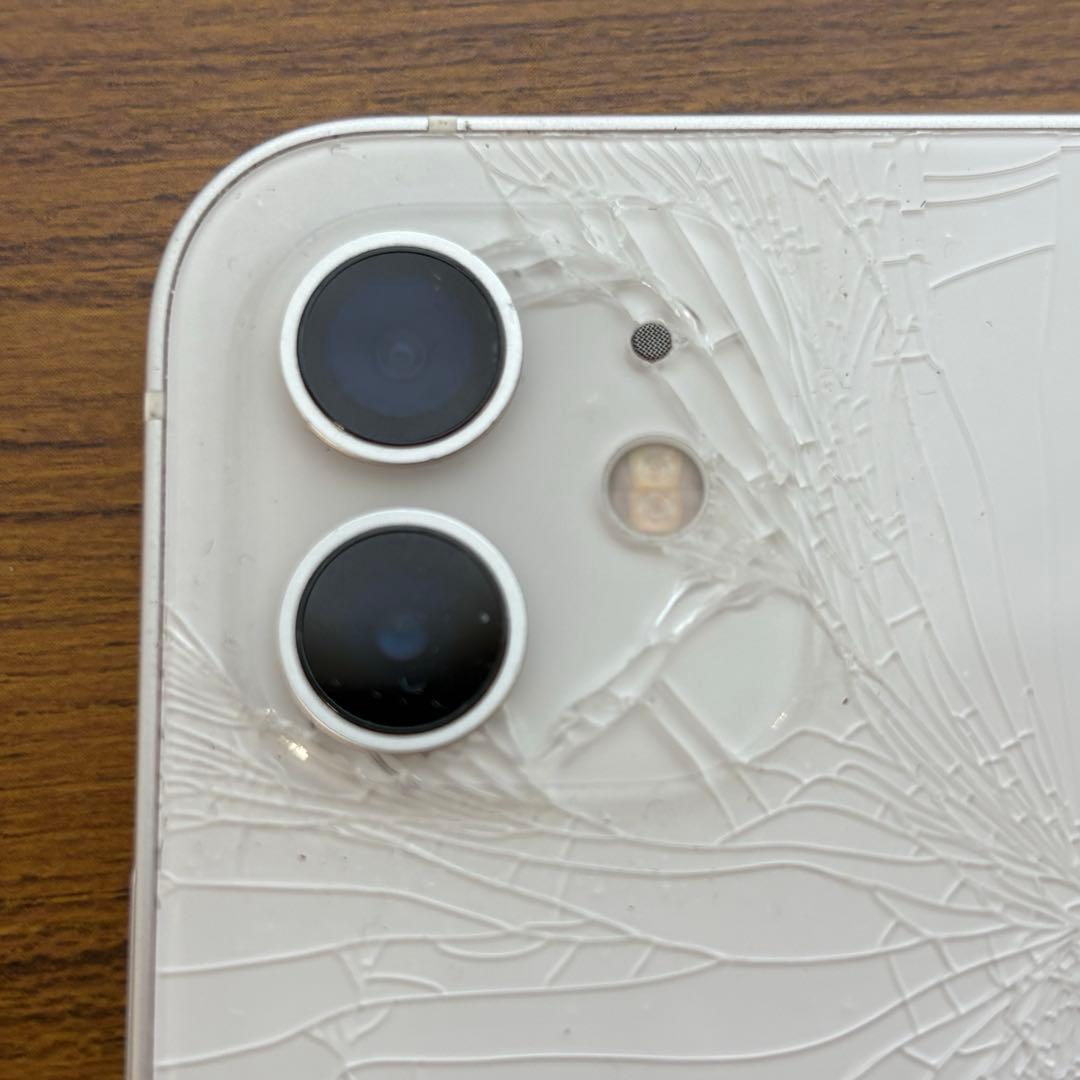 iPhone 12 ホワイト 本体